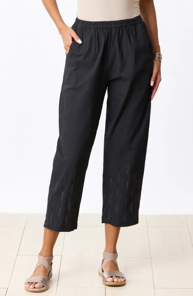 Akola Pull-On Tapered Leg Pant - Black