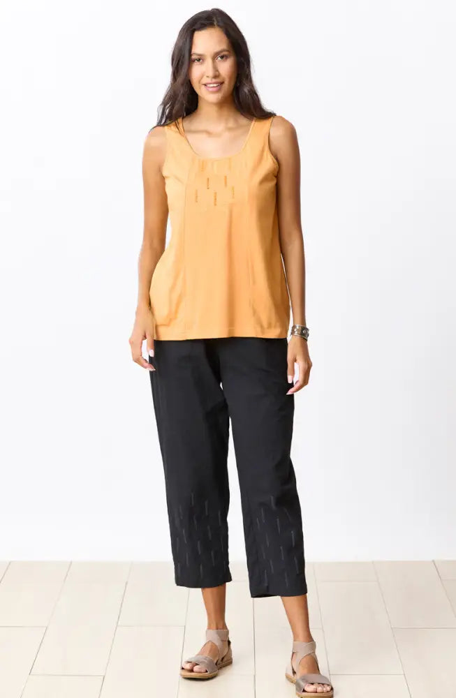Akola Pull-On Tapered Leg Pant - Black