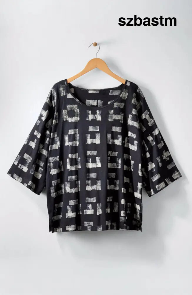 Bhavya Batik Print Scoop-Neck Tee - Black - Black / PS (6-8)
