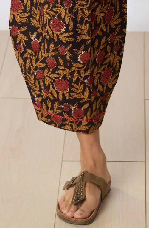 Dhulia Drawstring Lantern-Leg Pant - Black/Multi