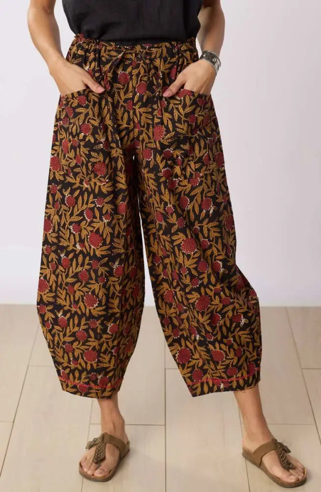Dhulia Drawstring Lantern-Leg Pant - Black/Multi